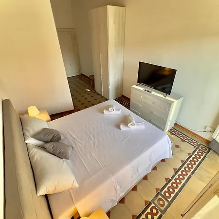 Lungarno Guest house