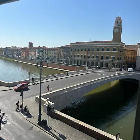 Lungarno Pisa